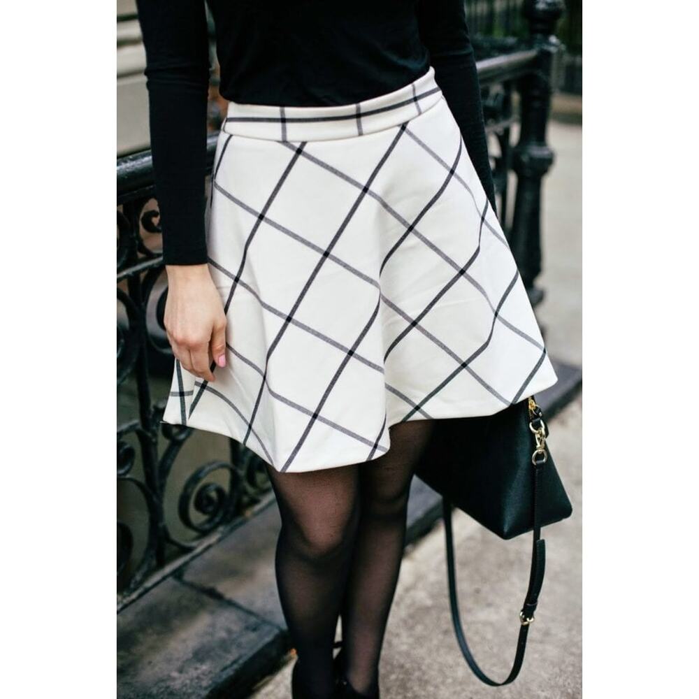 Ann Taylor Loft Window Pane Skirt - 6
